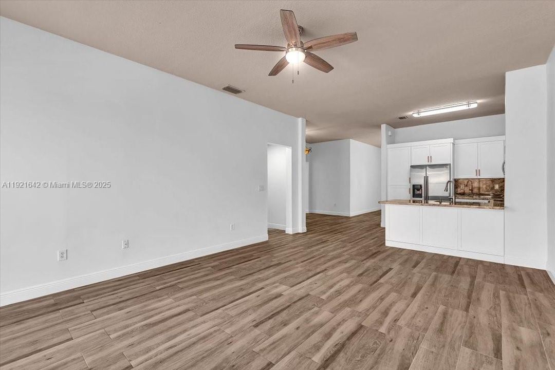 For Sale: $680,000 (4 beds, 2 baths, 1837 Square Feet)