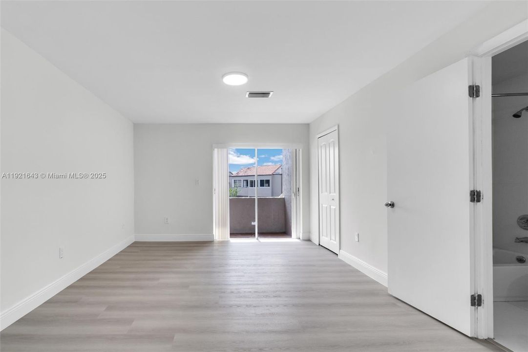 En Venta: $499,000 (3 camas, 2 baños, 1523 Pies cuadrados)