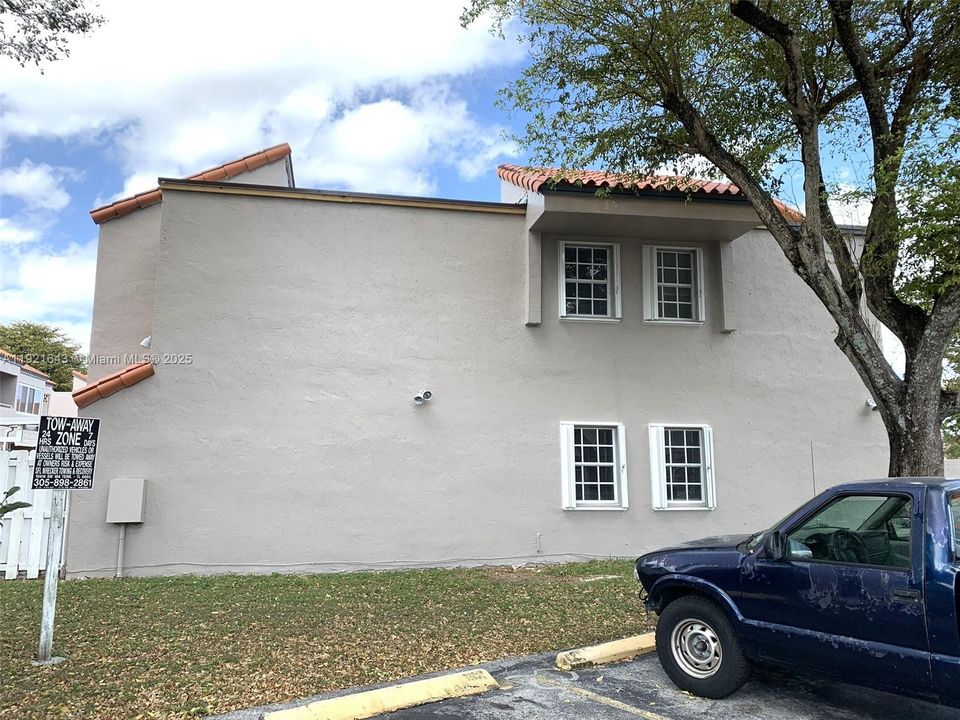 En Venta: $499,000 (3 camas, 2 baños, 1523 Pies cuadrados)