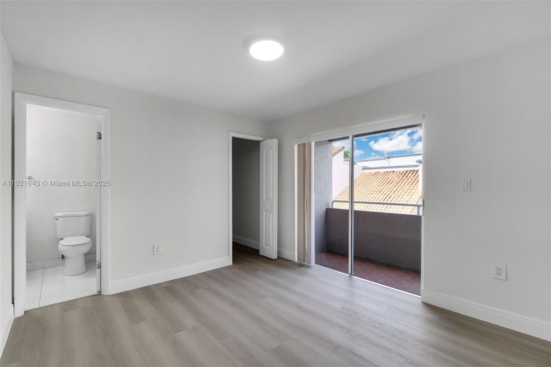 En Venta: $499,000 (3 camas, 2 baños, 1523 Pies cuadrados)