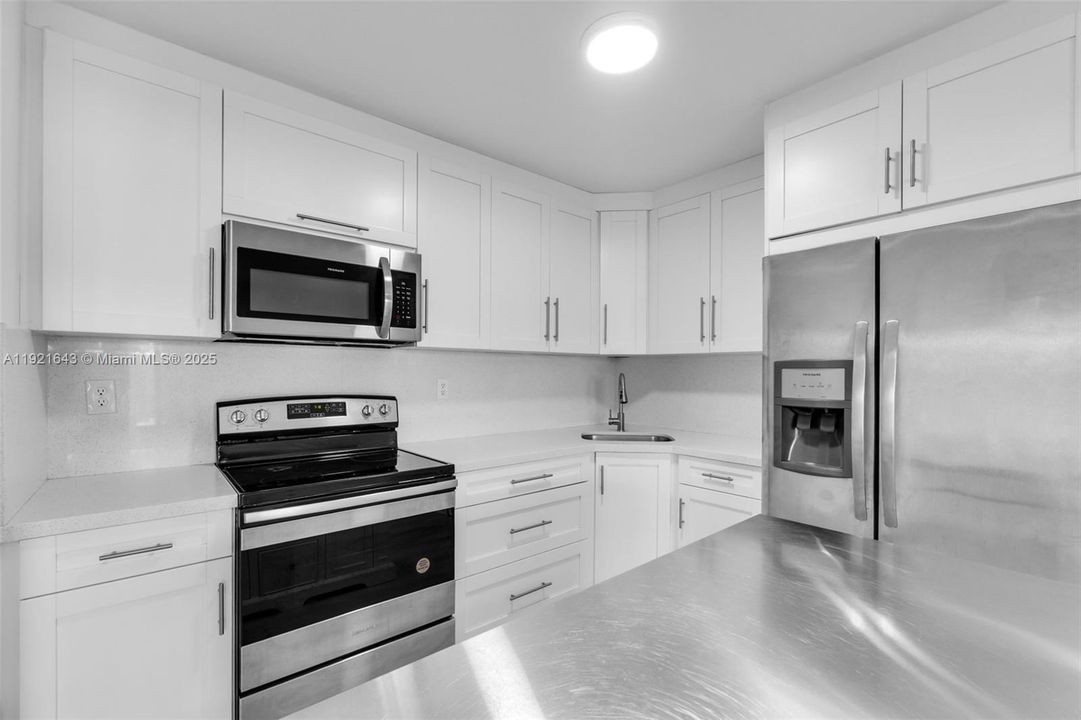 En Venta: $499,000 (3 camas, 2 baños, 1523 Pies cuadrados)