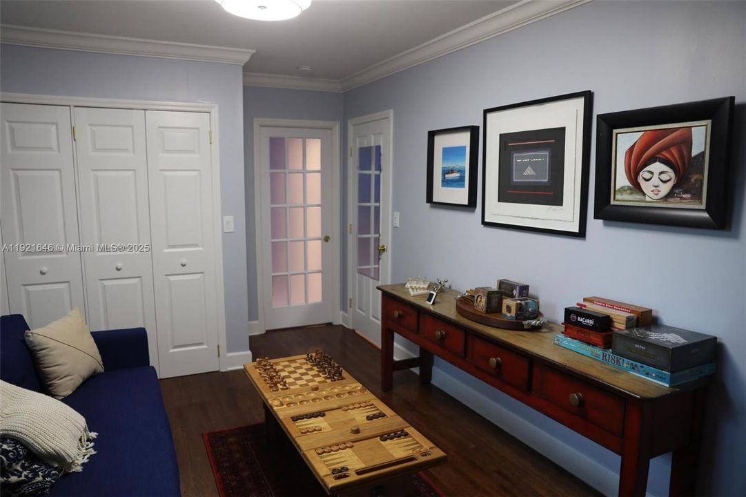 For Sale: $2,975,000 (5 beds, 4 baths, 3549 Square Feet)