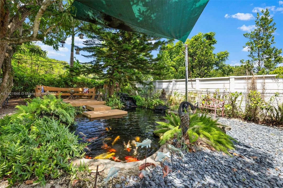 For Sale: $2,975,000 (5 beds, 4 baths, 3549 Square Feet)