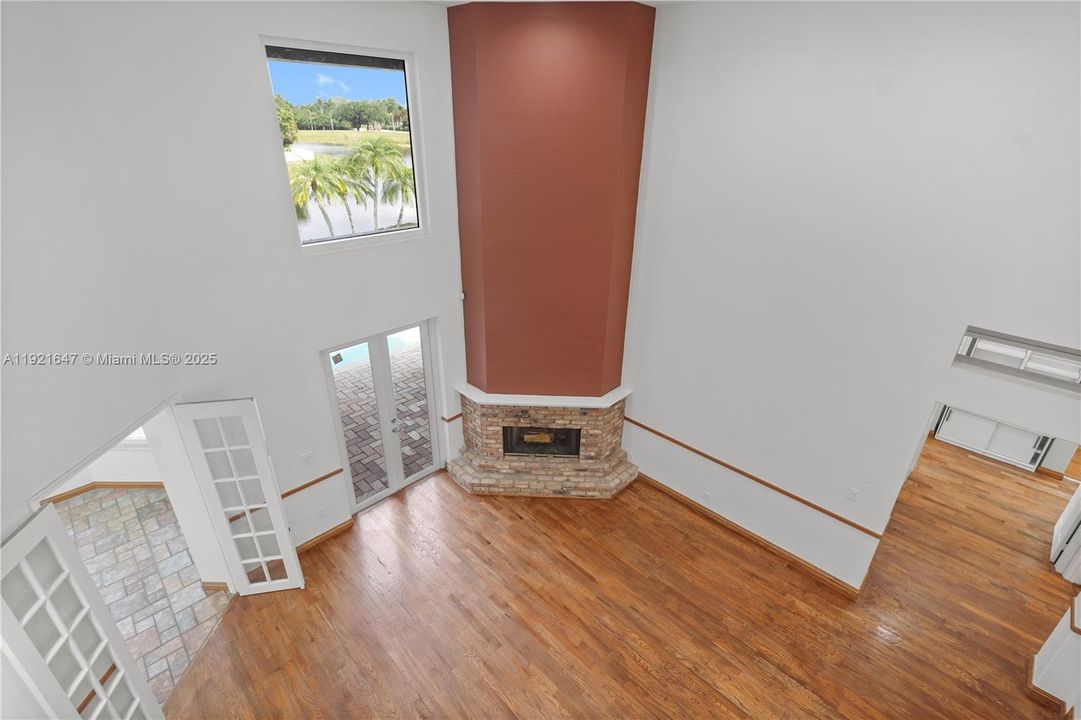 For Sale: $1,435,000 (6 beds, 5 baths, 4766 Square Feet)