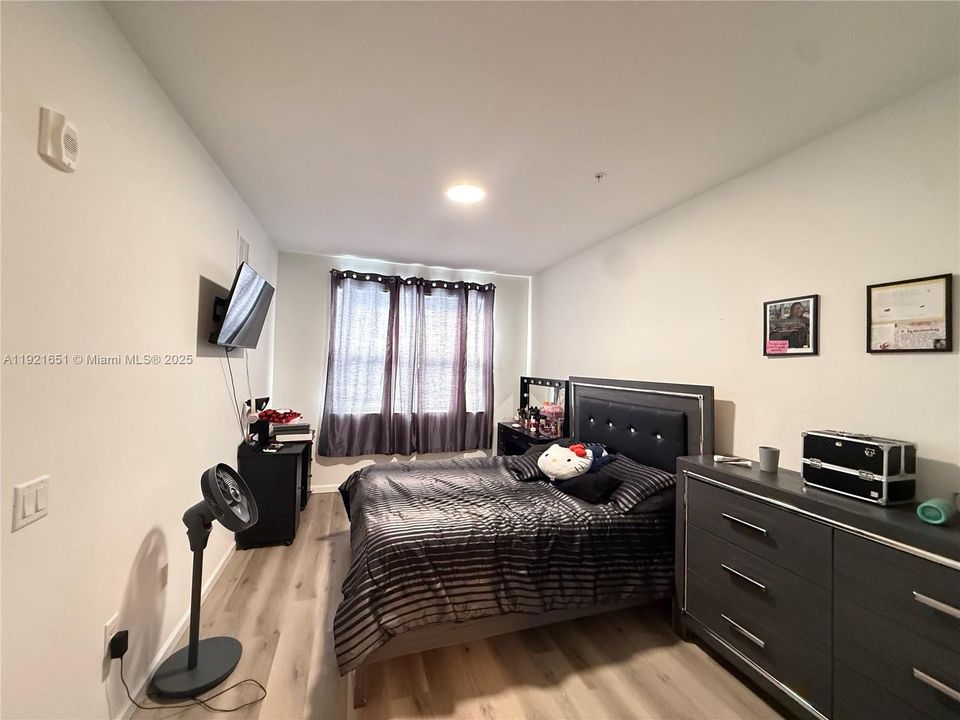 待售: $319,900 (3 贝兹, 2 浴室, 1142 平方英尺)