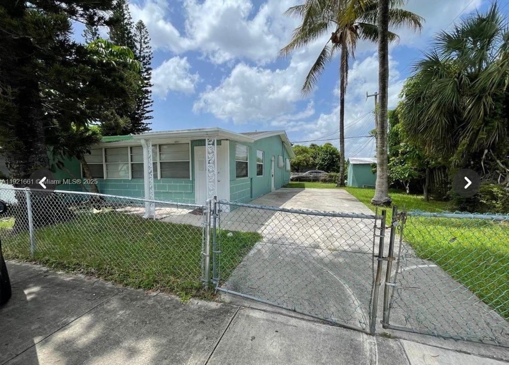 En Venta: $365,000 (2 camas, 1 baños, 968 Pies cuadrados)