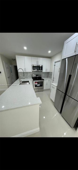 En Venta: $365,000 (2 camas, 1 baños, 968 Pies cuadrados)