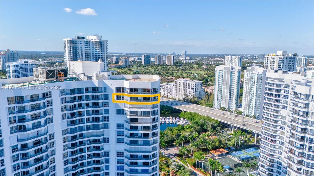 For Sale: $780,000 (2 beds, 2 baths, 1447 Square Feet)