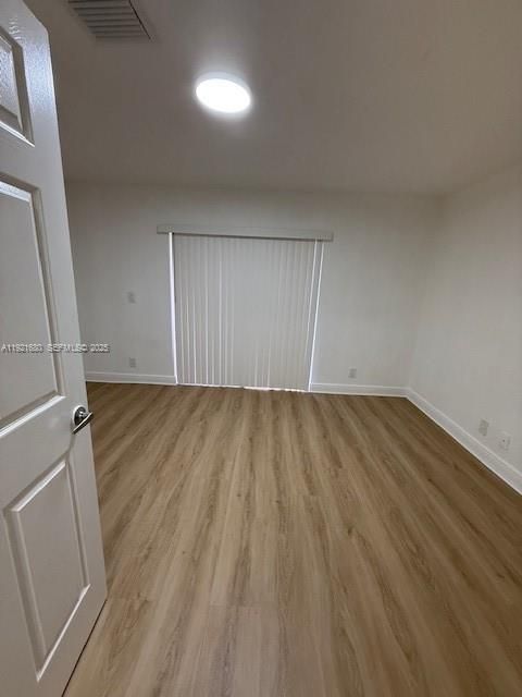 For Sale: $254,500 (3 beds, 3 baths, 1601 Square Feet)