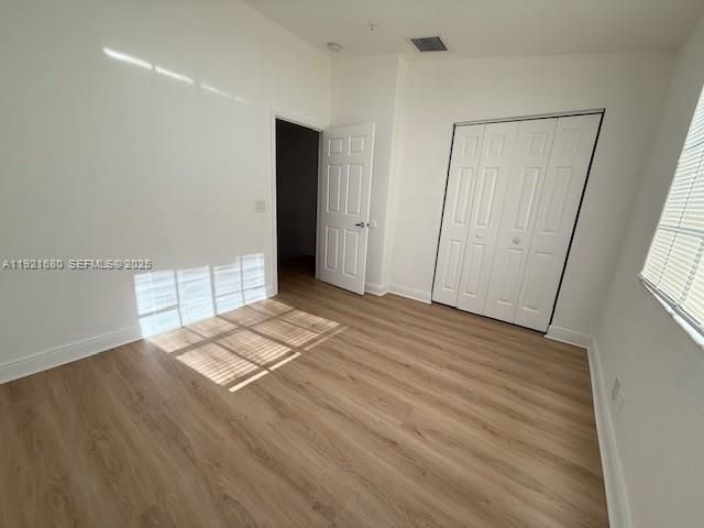 For Sale: $254,500 (3 beds, 3 baths, 1601 Square Feet)