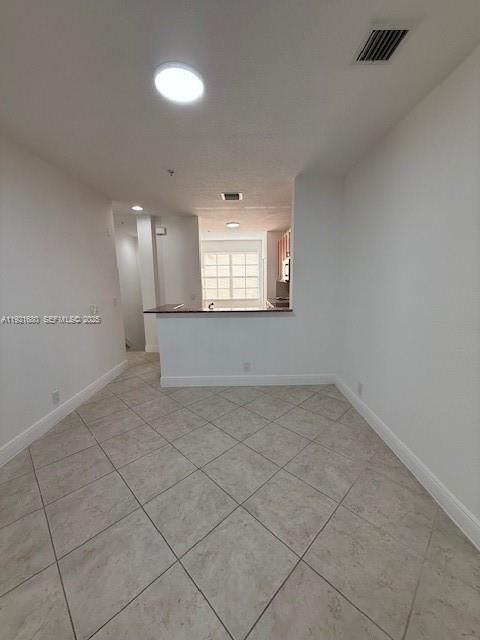 For Sale: $254,500 (3 beds, 3 baths, 1601 Square Feet)