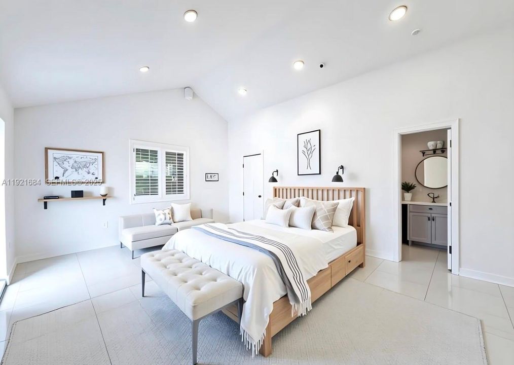 For Sale: $700,000 (3 beds, 3 baths, 1250 Square Feet)