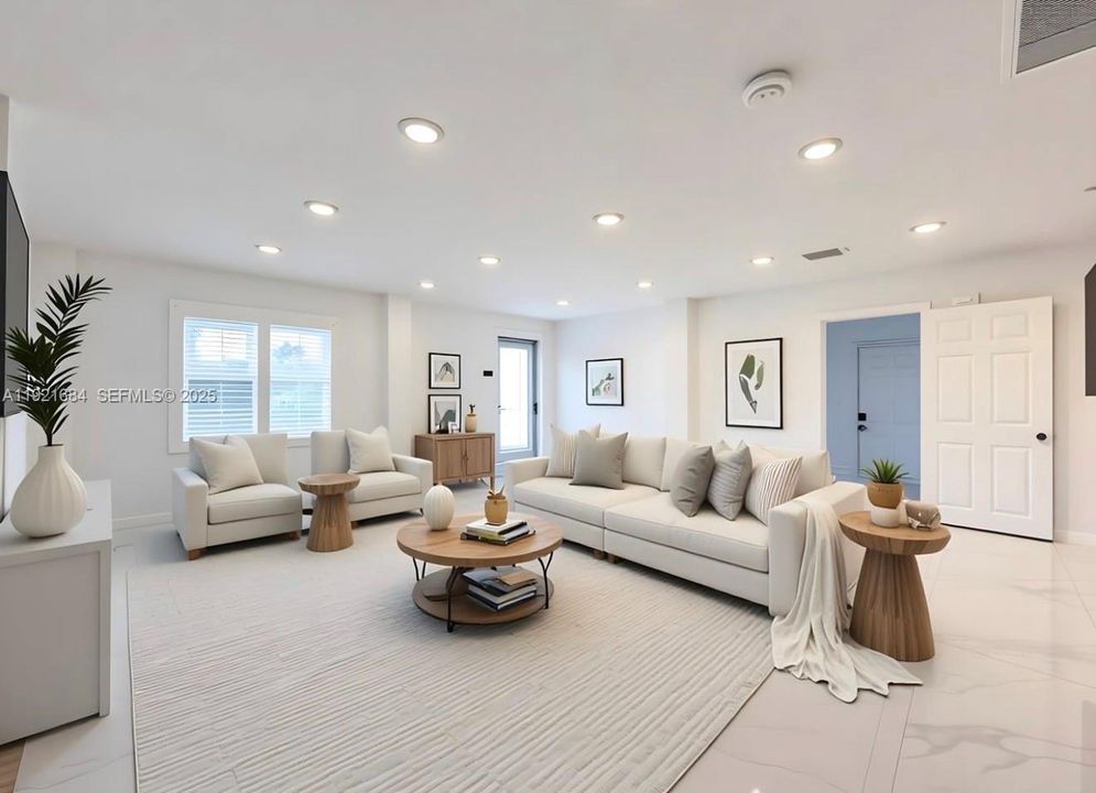 For Sale: $700,000 (3 beds, 3 baths, 1250 Square Feet)