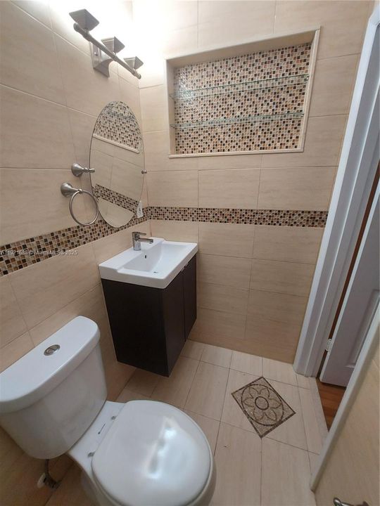 For Rent: $4,500 (4 beds, 3 baths, 1685 Square Feet)