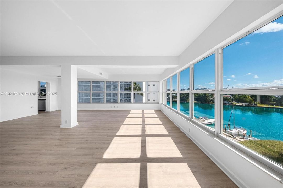 На продажу: $899,000 (2 спален, 2 ванн, 1770 Квадратных фут)