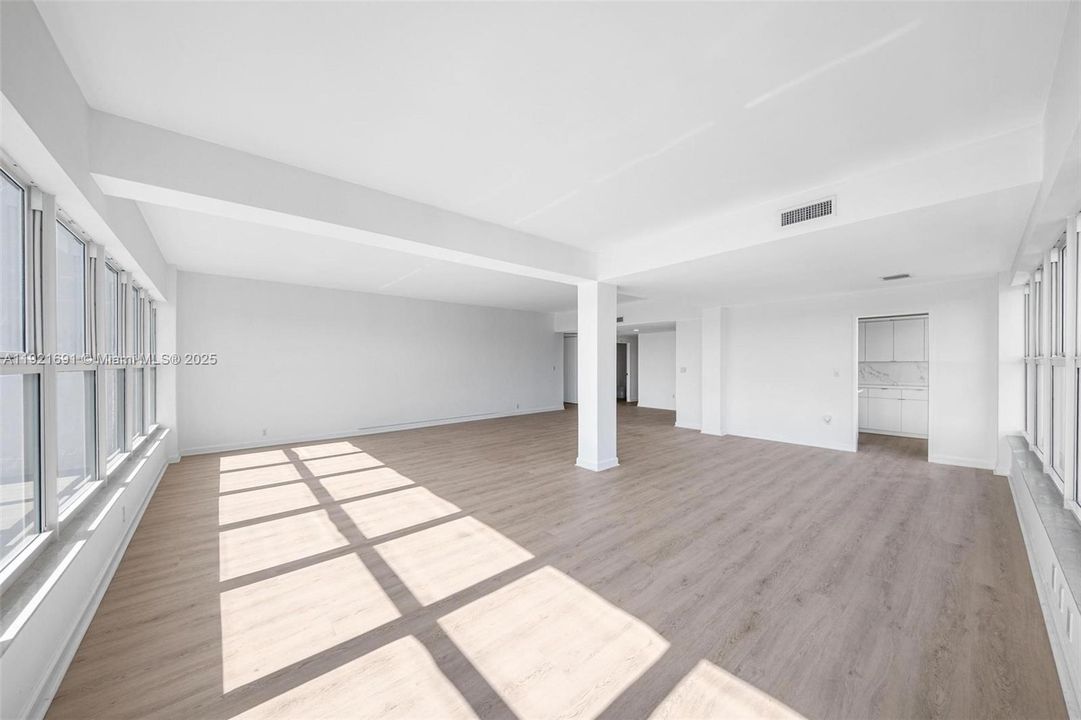 На продажу: $899,000 (2 спален, 2 ванн, 1770 Квадратных фут)