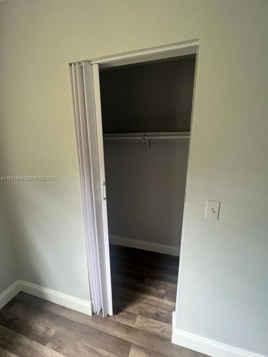 待售: $850,000 (0 贝兹, 0 浴室, 3013 平方英尺)