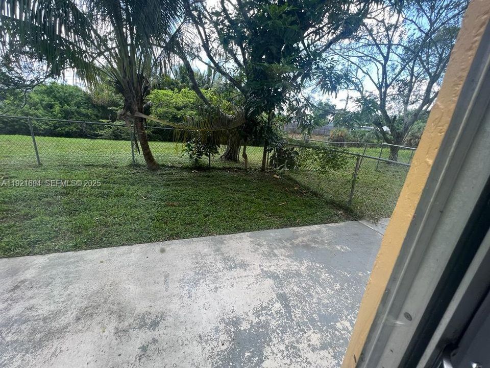 待售: $850,000 (0 贝兹, 0 浴室, 3013 平方英尺)