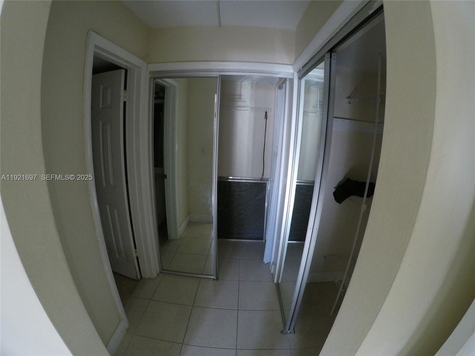 В аренду: $2,400 (3 спален, 2 ванн, 1116 Квадратных фут)