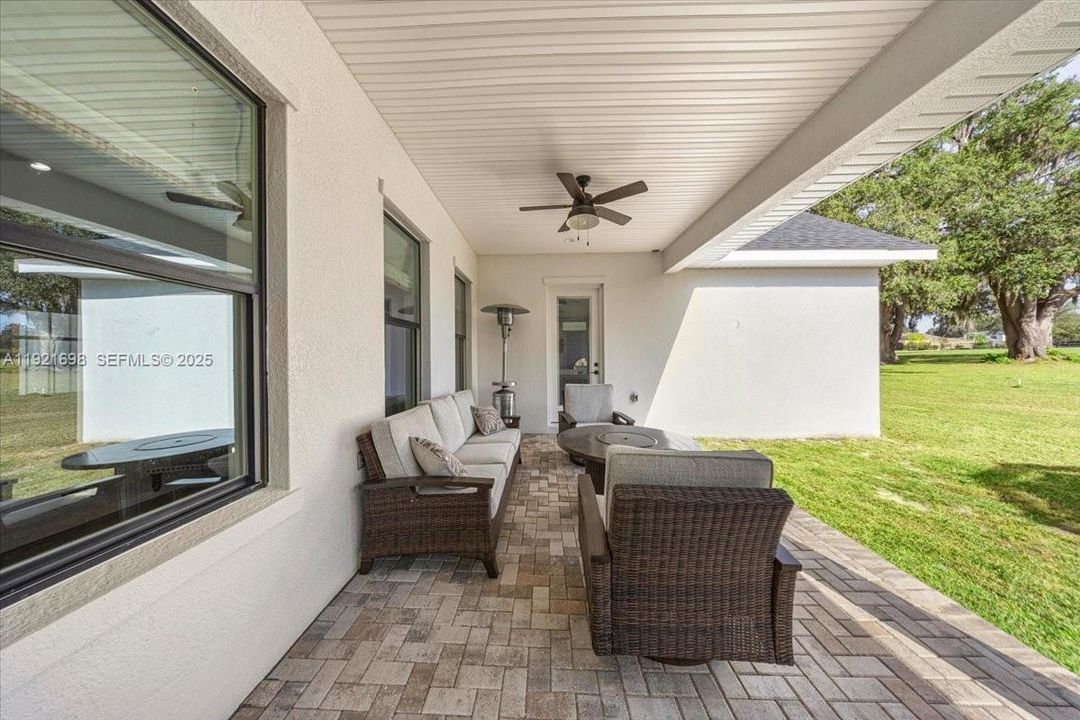 На продажу: $1,249,900 (4 спален, 3 ванн, 3088 Квадратных фут)