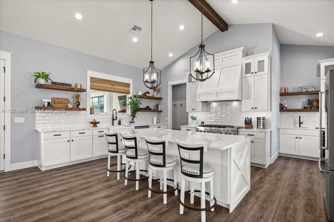 На продажу: $1,249,900 (4 спален, 3 ванн, 3088 Квадратных фут)