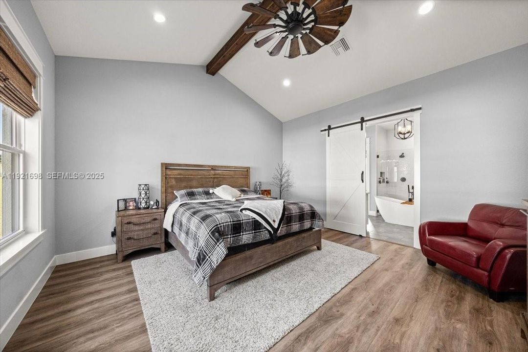 На продажу: $1,249,900 (4 спален, 3 ванн, 3088 Квадратных фут)