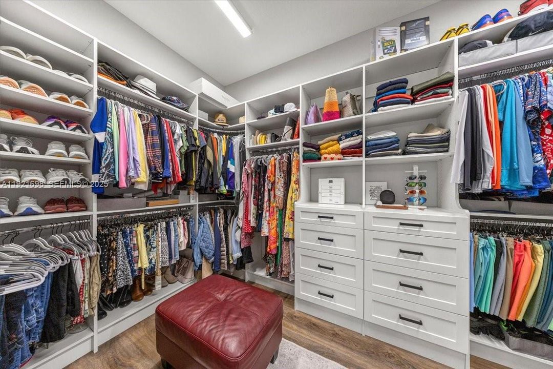 На продажу: $1,249,900 (4 спален, 3 ванн, 3088 Квадратных фут)