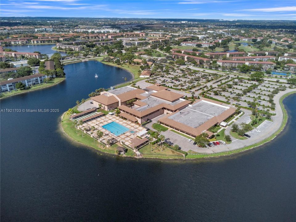 待售: $249,900 (2 贝兹, 2 浴室, 1192 平方英尺)