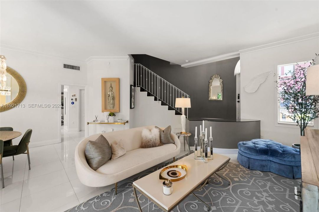 待售: $925,000 (3 贝兹, 2 浴室, 1840 平方英尺)