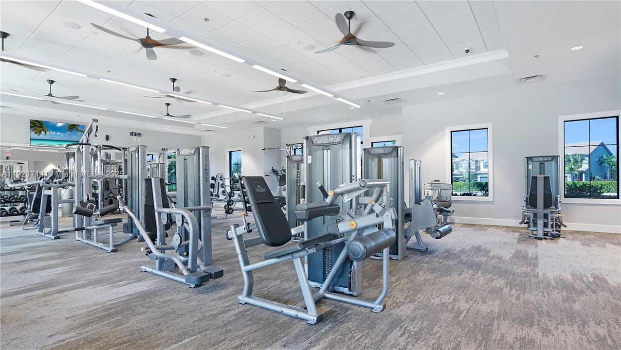 For Rent: $4,195 (4 beds, 2 baths, 2377 Square Feet)