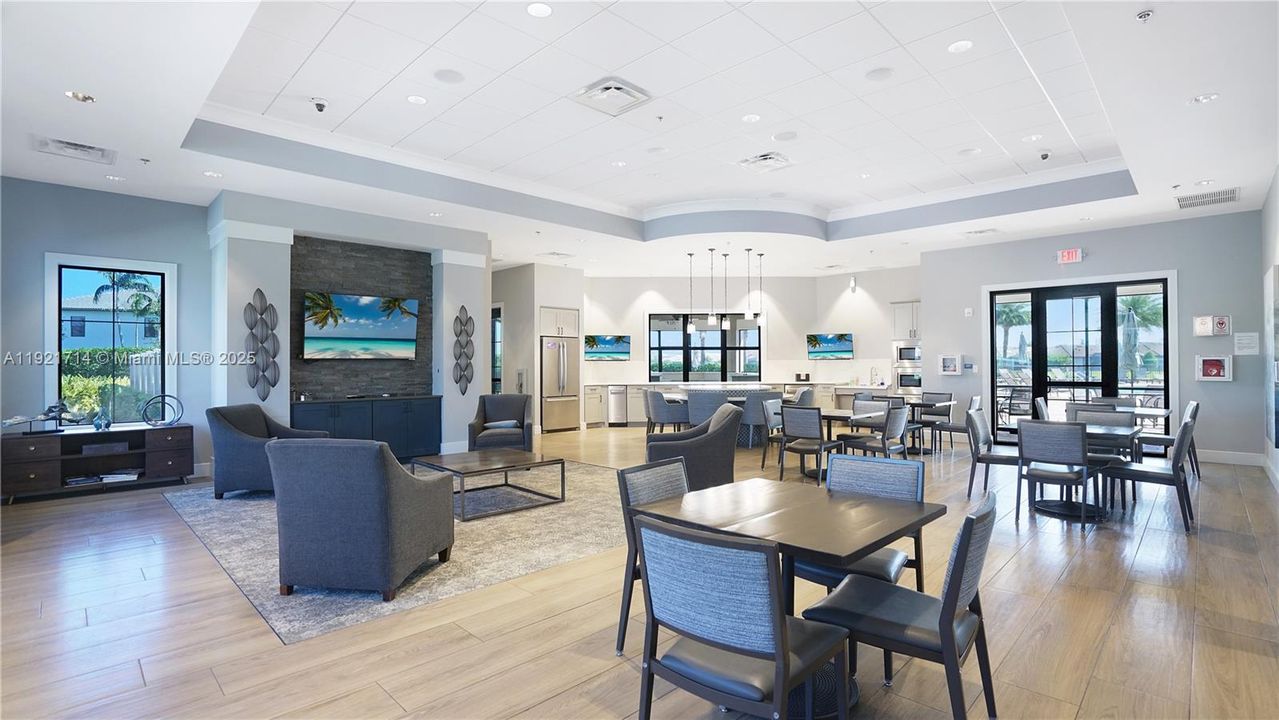 For Rent: $4,195 (4 beds, 2 baths, 2377 Square Feet)