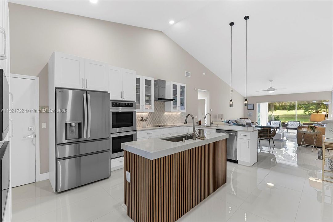 Active With Contract: $5,500 (4 beds, 3 baths, 2120 Square Feet)