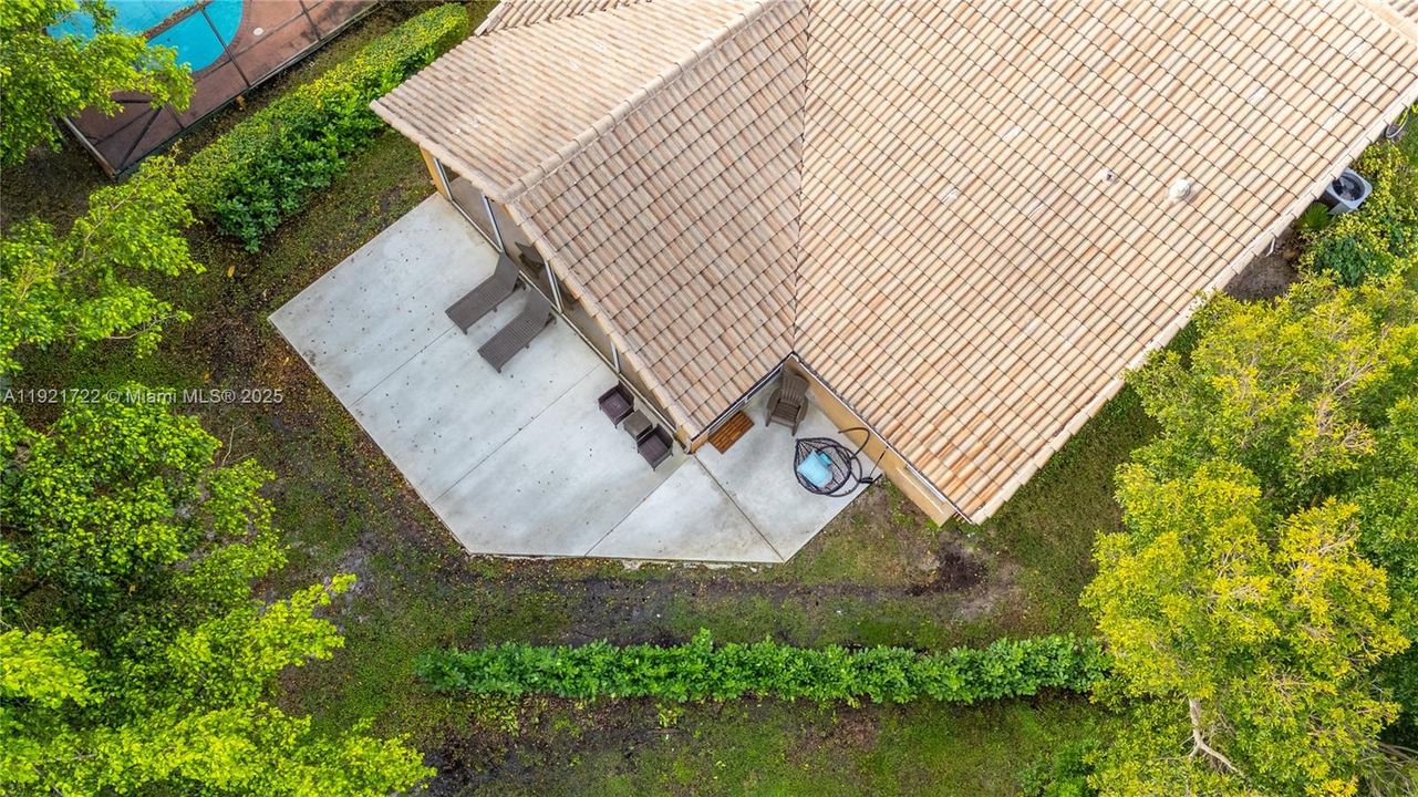 Active With Contract: $5,500 (4 beds, 3 baths, 2120 Square Feet)