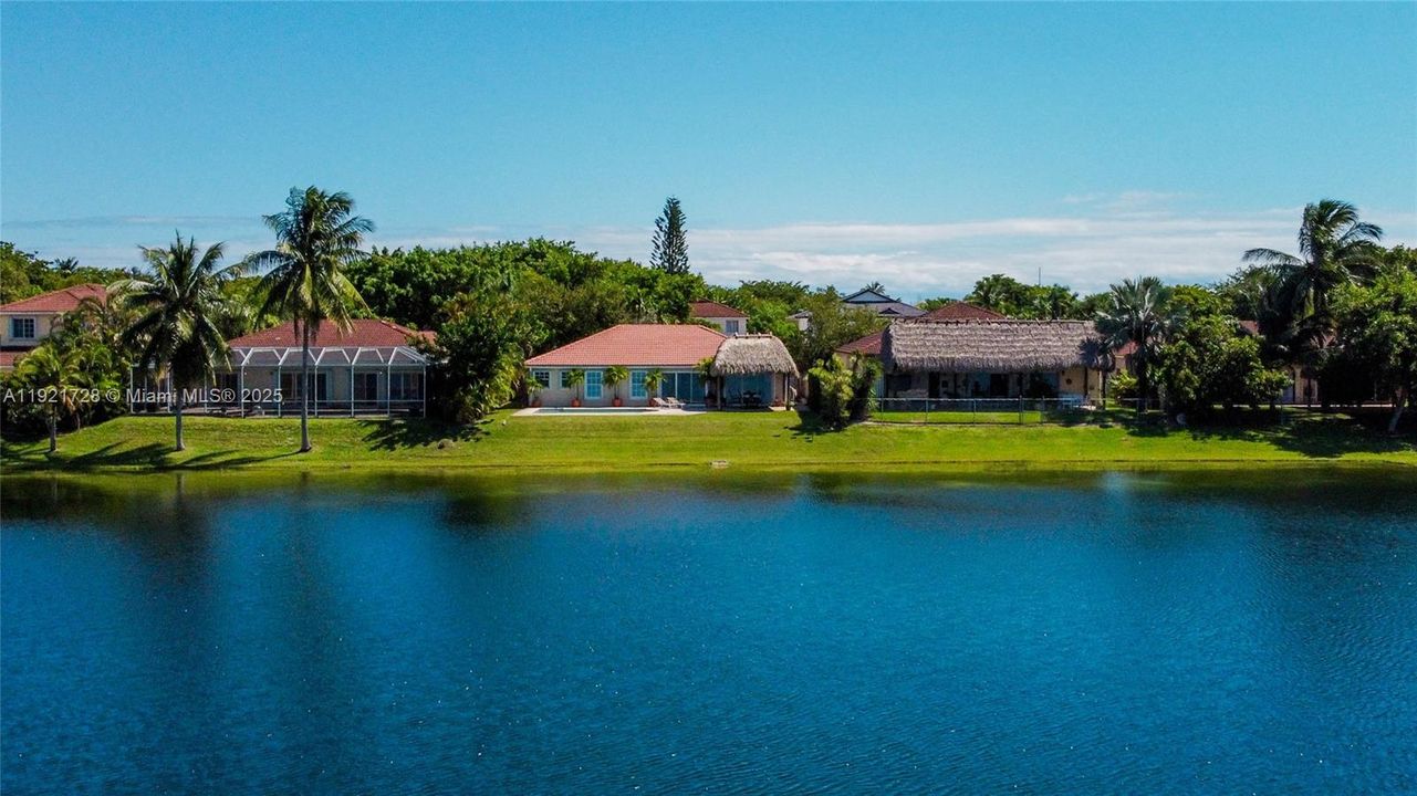 待售: $859,000 (3 贝兹, 2 浴室, 0 平方英尺)