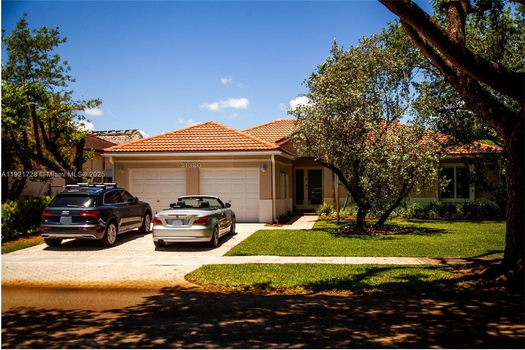 待售: $859,000 (3 贝兹, 2 浴室, 0 平方英尺)