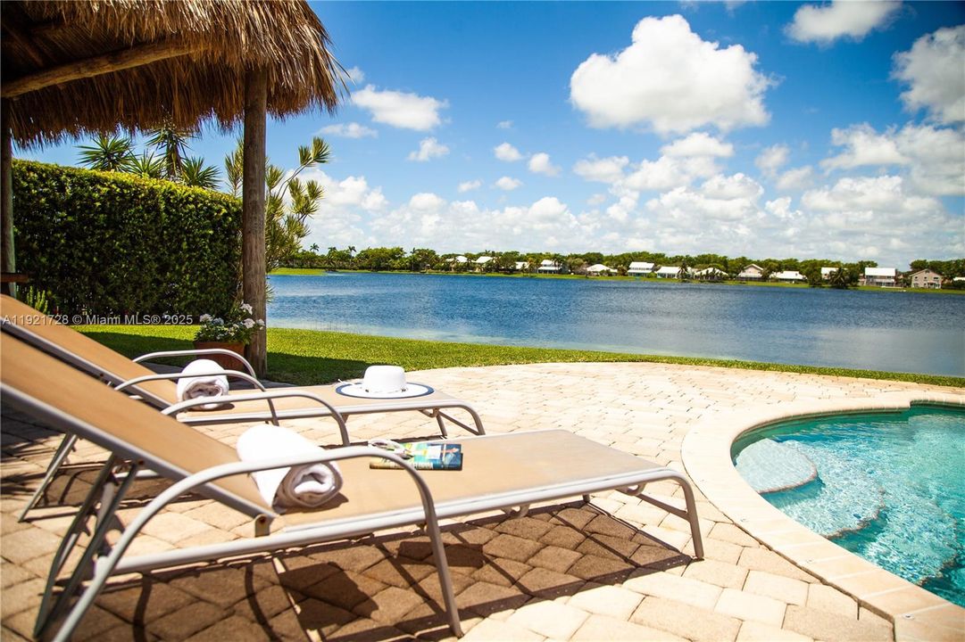 待售: $859,000 (3 贝兹, 2 浴室, 0 平方英尺)