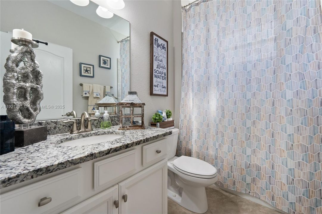 На продажу: $615,000 (3 спален, 3 ванн, 2444 Квадратных фут)