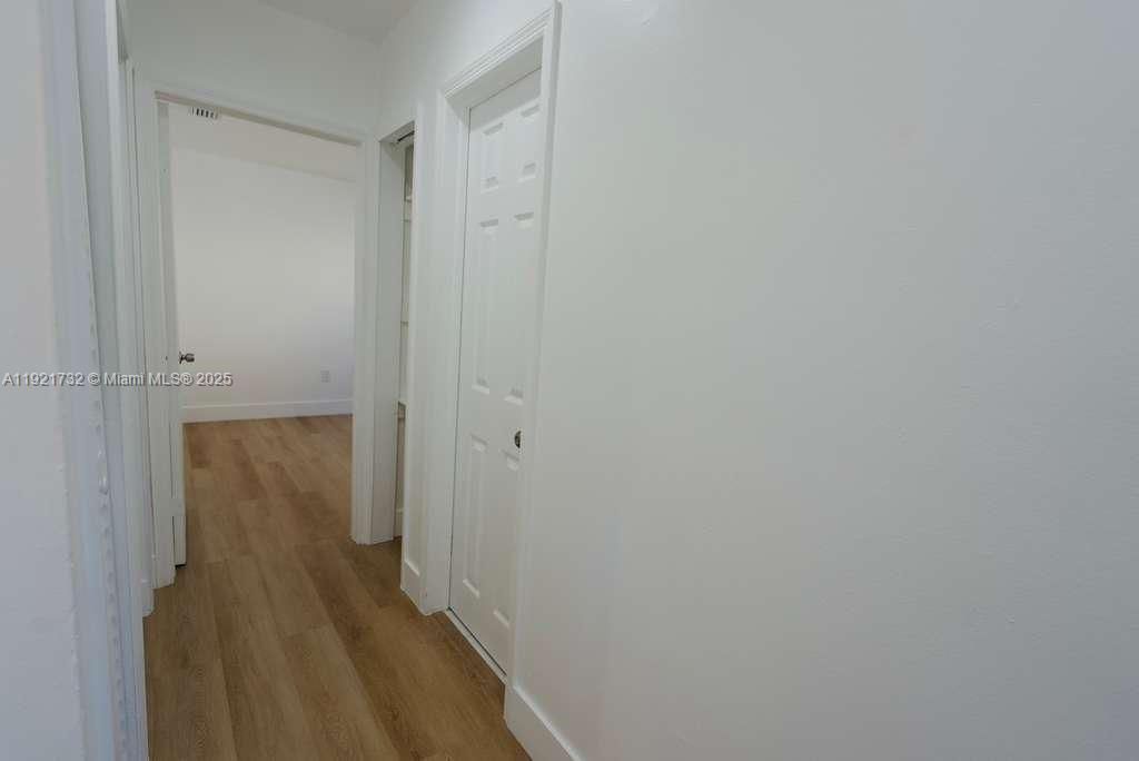 For Rent: $2,600 (2 beds, 2 baths, 900 Square Feet)