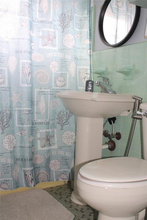 En Venta: $599,000 (3 camas, 1 baños, 966 Pies cuadrados)