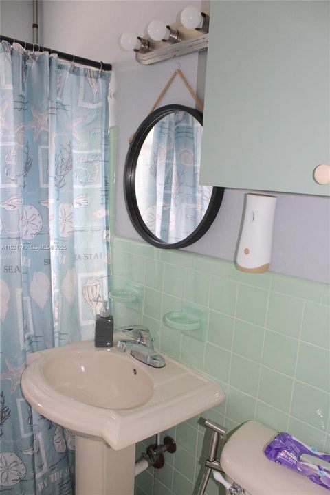 En Venta: $599,000 (3 camas, 1 baños, 966 Pies cuadrados)