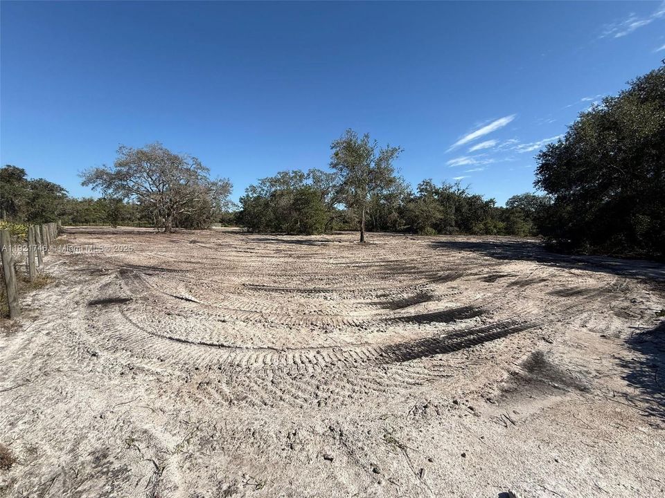 For Sale: $48,999 (1.25 acres)