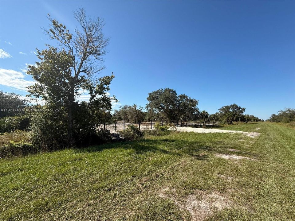 For Sale: $48,999 (1.25 acres)