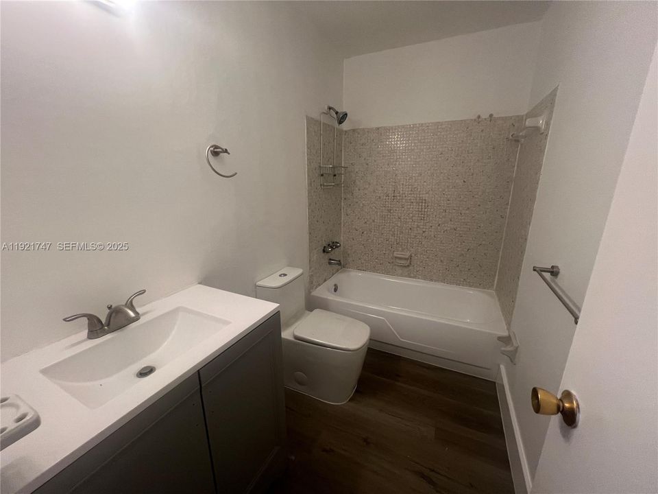 En Renta: $2,600 (2 camas, 2 baños, 986 Pies cuadrados)