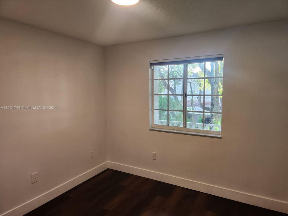 En Venta: $879,000 (4 camas, 3 baños, 2312 Pies cuadrados)