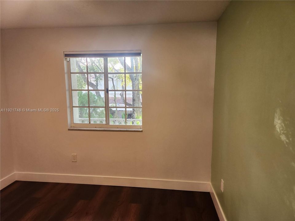 En Venta: $879,000 (4 camas, 3 baños, 2312 Pies cuadrados)