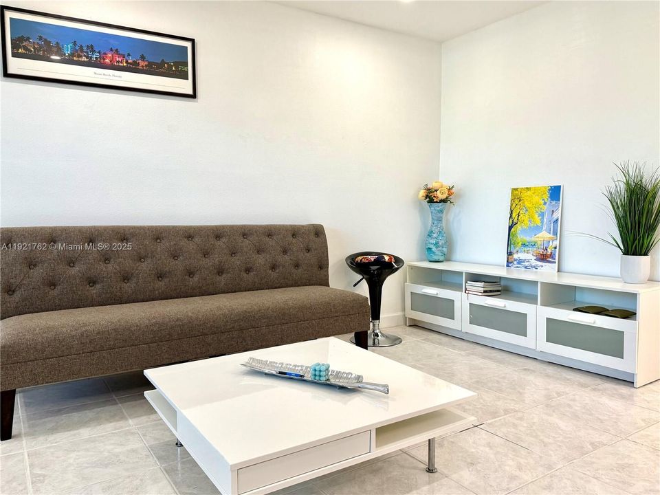 En Venta: $145,000 (1 camas, 1 baños, 775 Pies cuadrados)