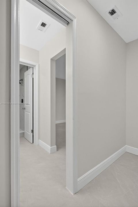 待售: $337,000 (3 贝兹, 2 浴室, 1115 平方英尺)