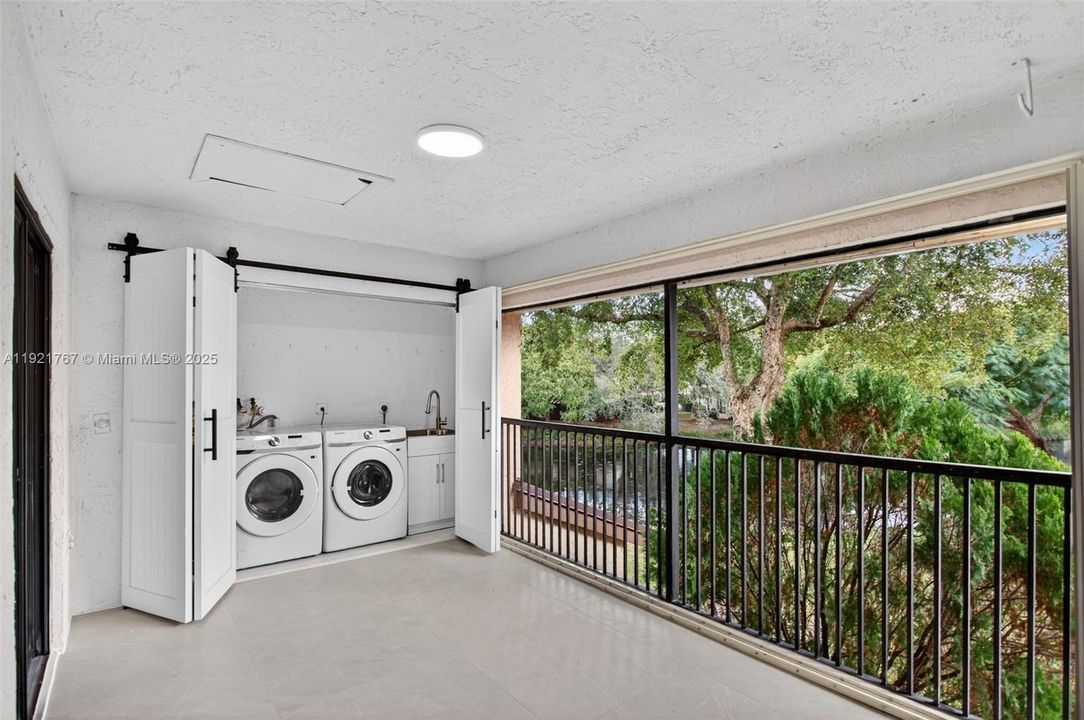 待售: $337,000 (3 贝兹, 2 浴室, 1115 平方英尺)