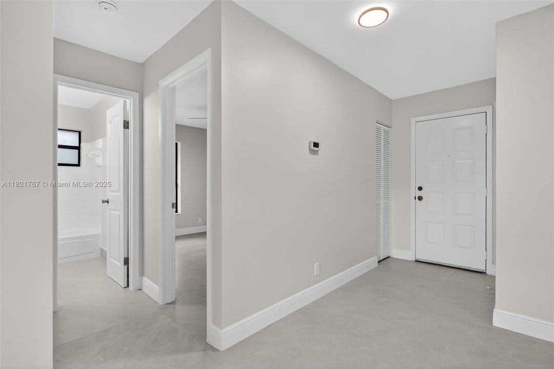 待售: $337,000 (3 贝兹, 2 浴室, 1115 平方英尺)