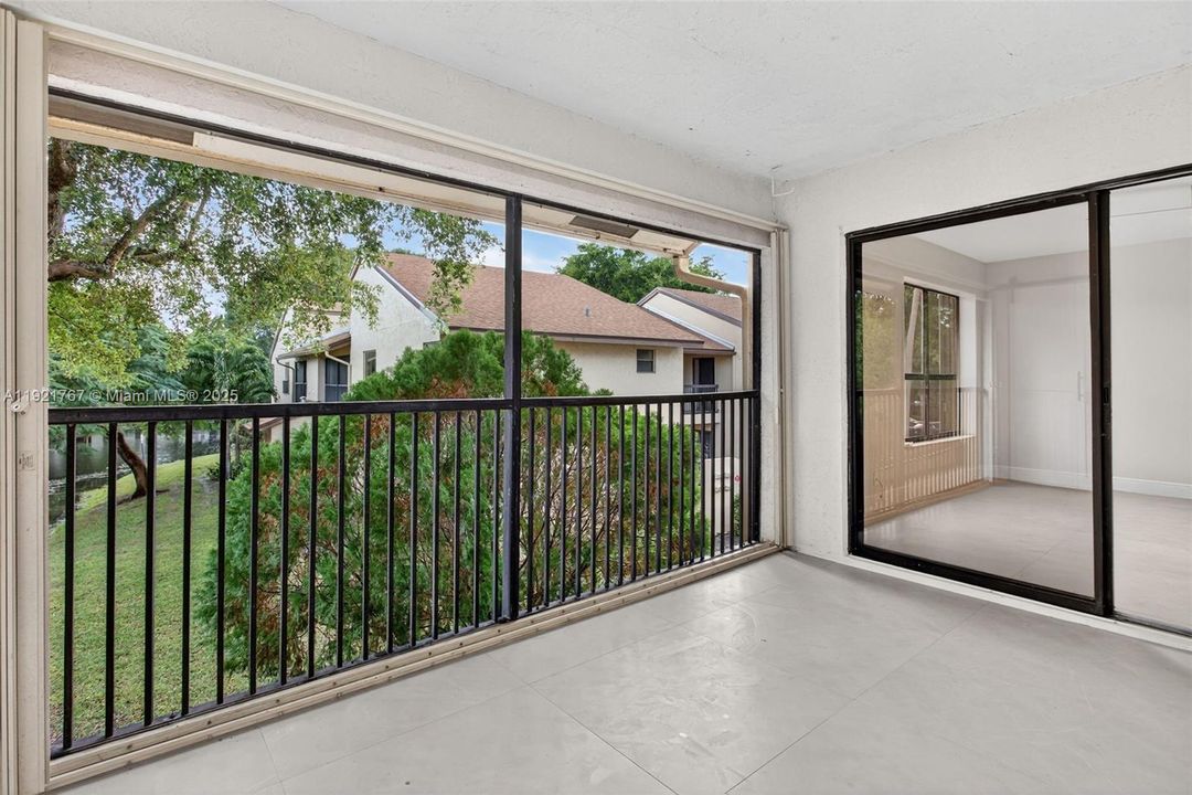 待售: $337,000 (3 贝兹, 2 浴室, 1115 平方英尺)